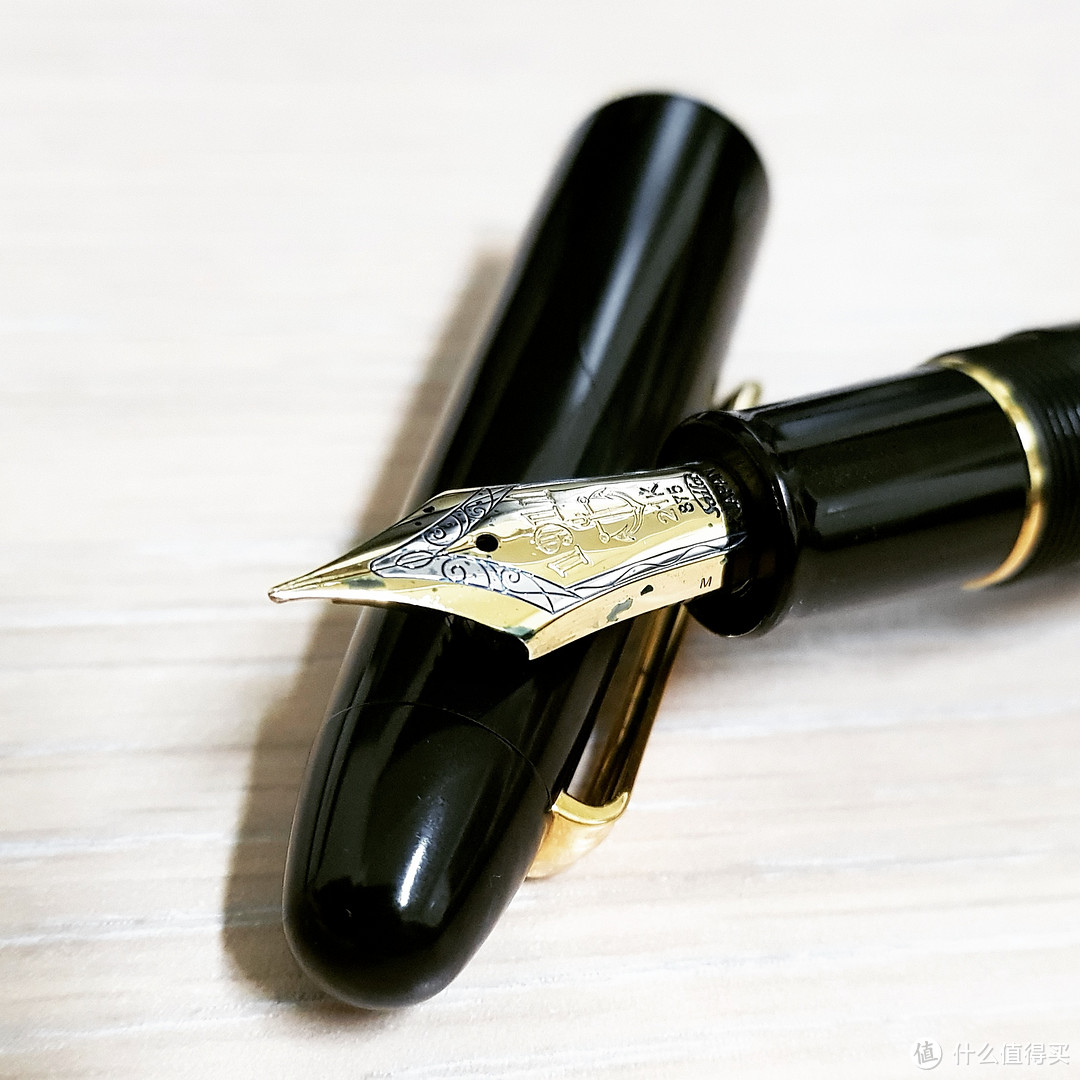可能是最早的黑五晒单：Montblanc 万宝龙 Rouge et Noir 钢笔