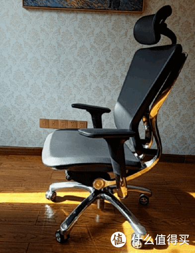 买把椅子挑半年：SABER+GEAR 军刀齿轮 & GAVEE 人体工程学椅 晒单