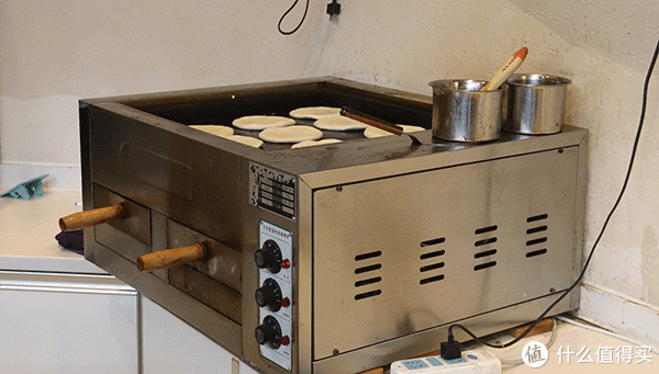 吃了20家肉夹馍,才知这里为何叫"馍"都