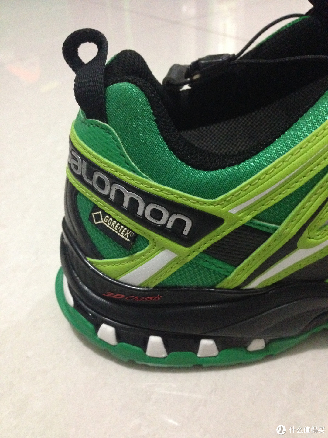 人生总要有点儿绿—SALOMON 萨洛蒙 XA PRO 3D GTX 越野跑鞋 开箱及处女秀