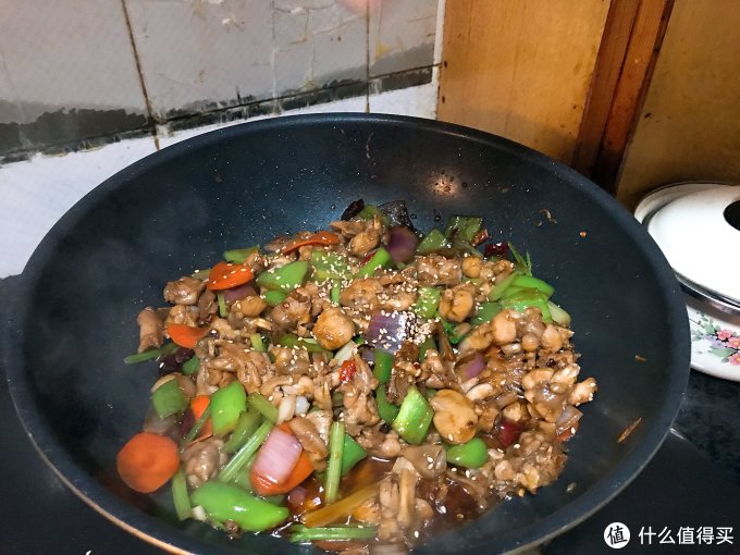 初冬暖阳天里，来份干锅牛蛙