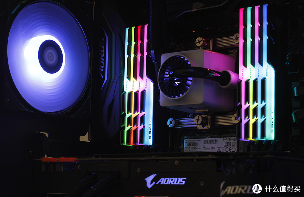 #原创新人# 此“雕牌”非彼“雕牌”：GIGABYTE 技嘉 AORUS X299 Gaming 3 主板 & 1080Ti 显卡搭建信仰主机