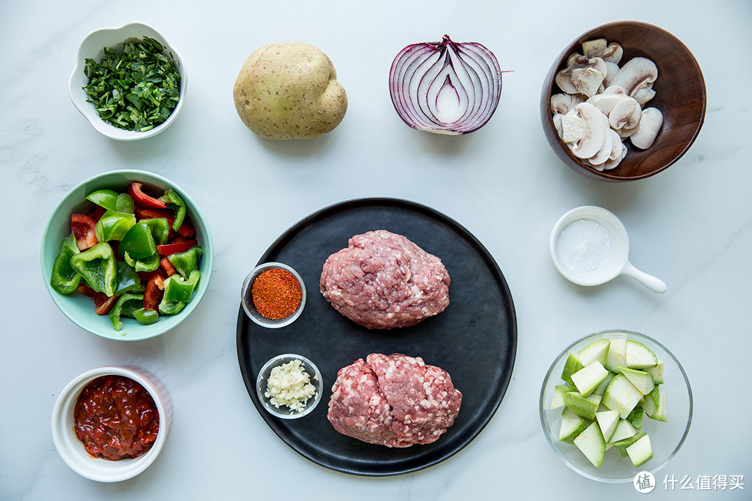 人生岂能不吃肉？一起做一只温暖的肉食动物：肉丸意面 & 肉糜火腿配烤蔬菜