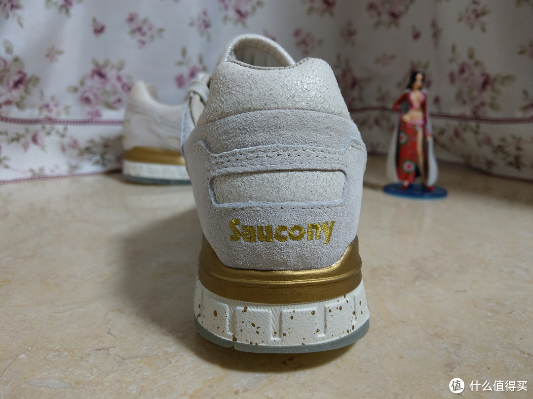 在剁手的路上越走越远7：Saucony 圣康尼 SHADOW 5000 'Chocolate Pack'复古跑鞋