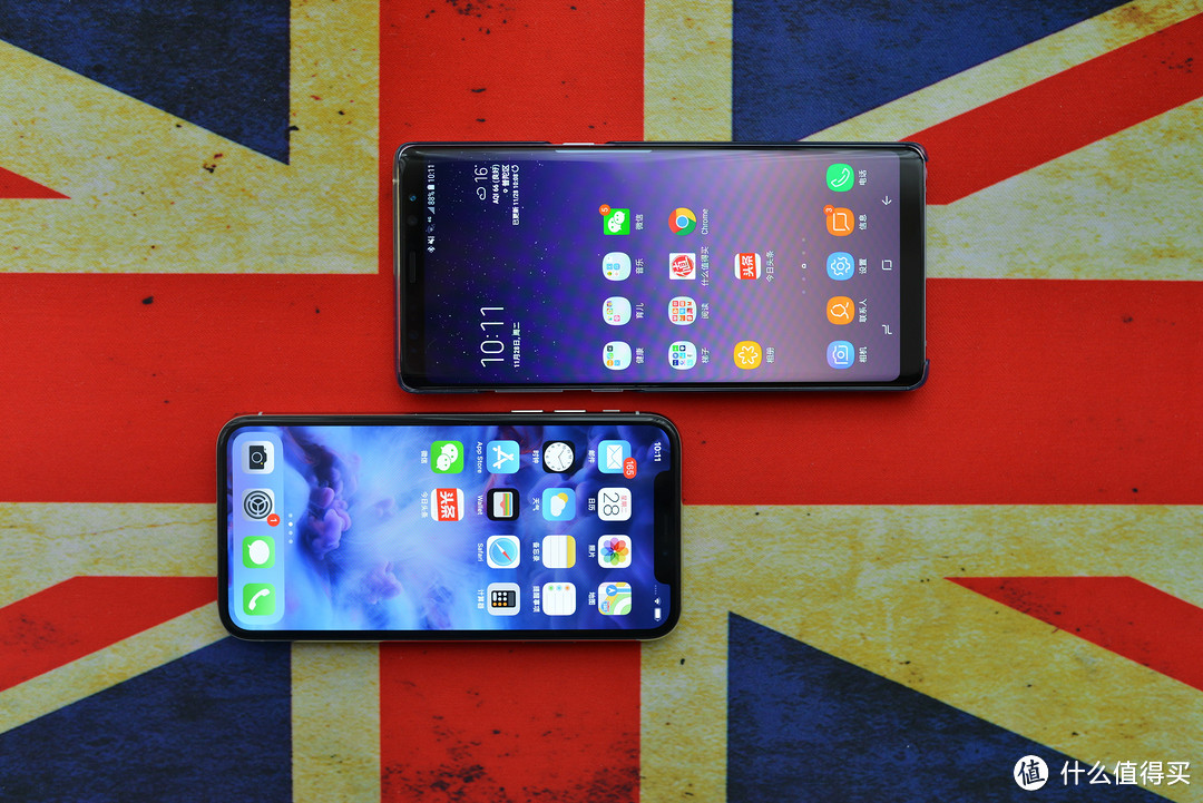 #张大妈漂流计划#地表最强王者之争？SAMSUNG 三星 Note8 VS APPLE苹果 iPhone X 任性对比