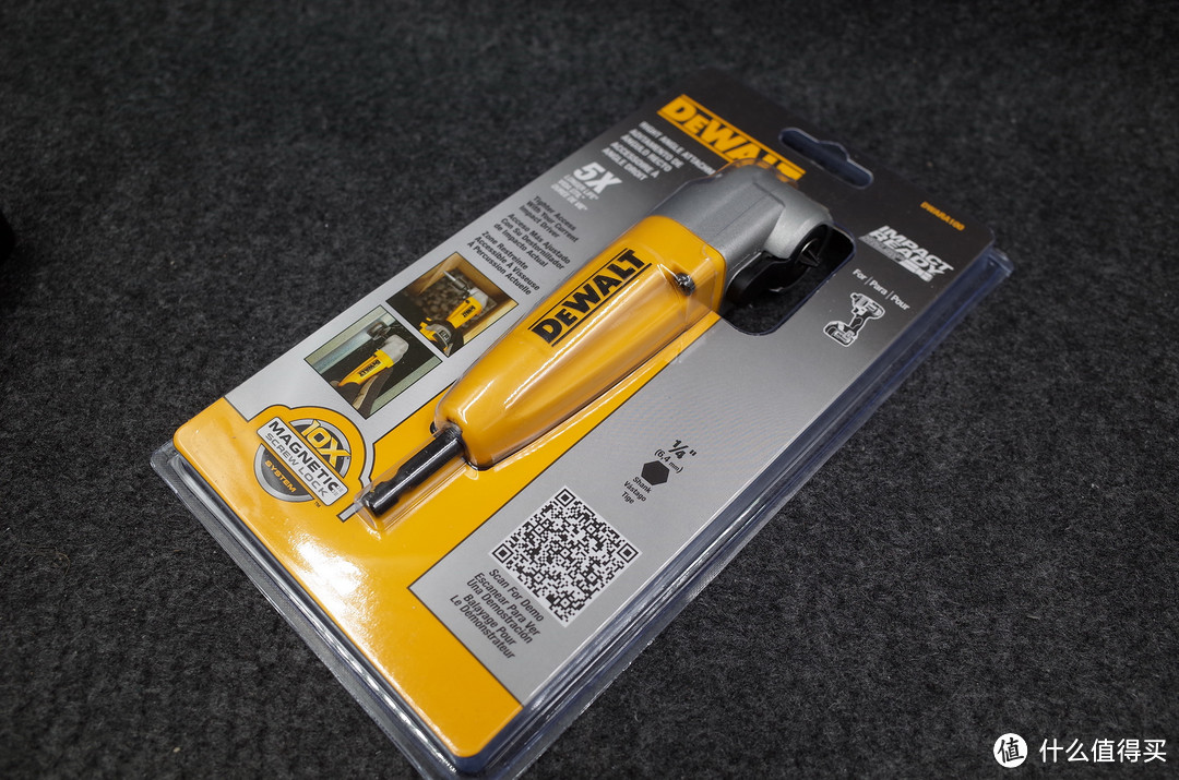 #晒单大赛#  DEWALT 得伟 DWARA100 直角转接头