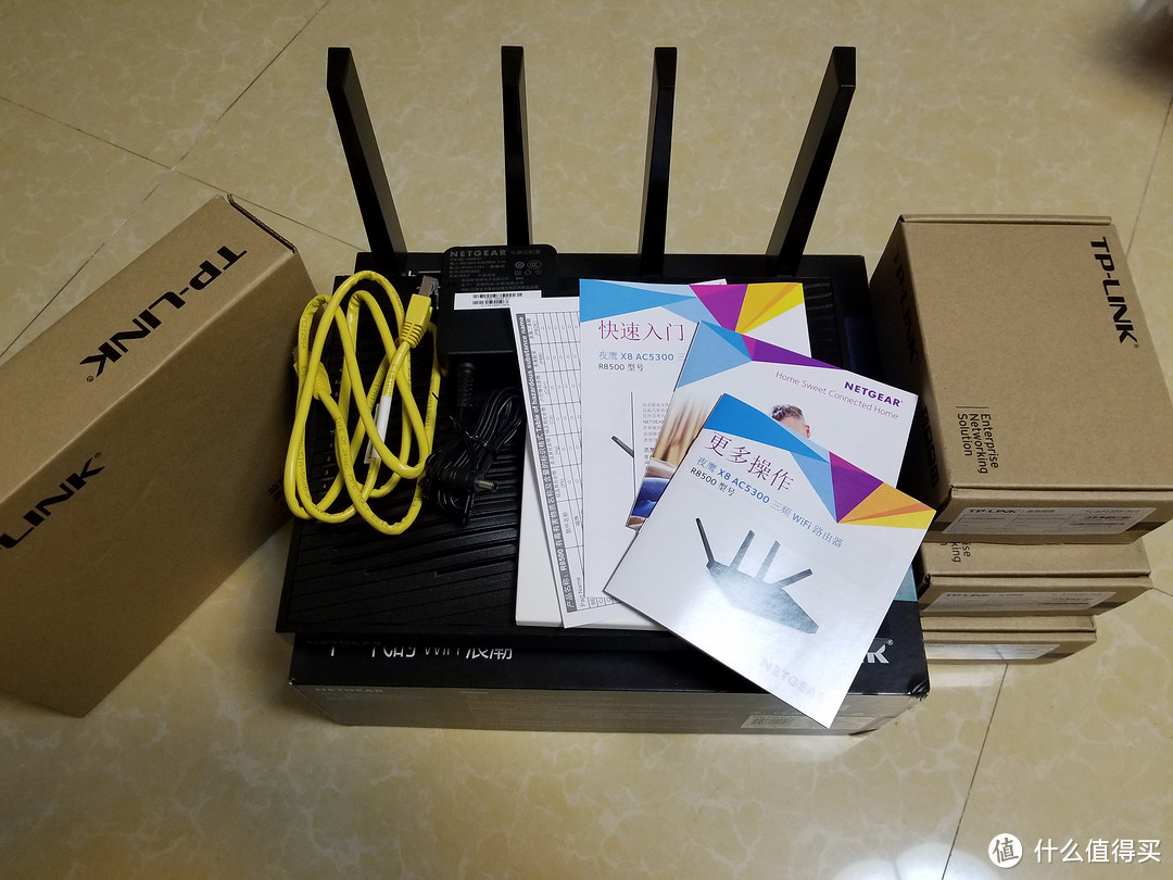 房子都这么大了还不把网络搞好？NETGEAR 美国网件 R8500 路由 等物品开箱