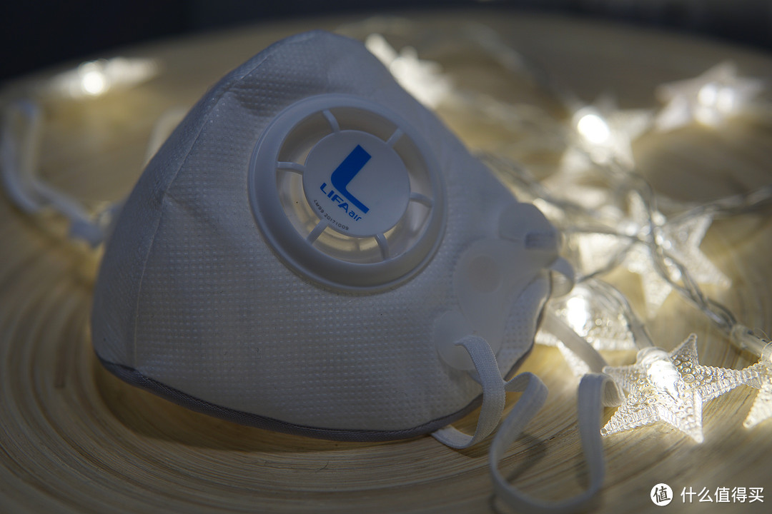 而这次测试的lm99 自吸过滤式防雾霾口罩,是来自芬兰的专业空气净化