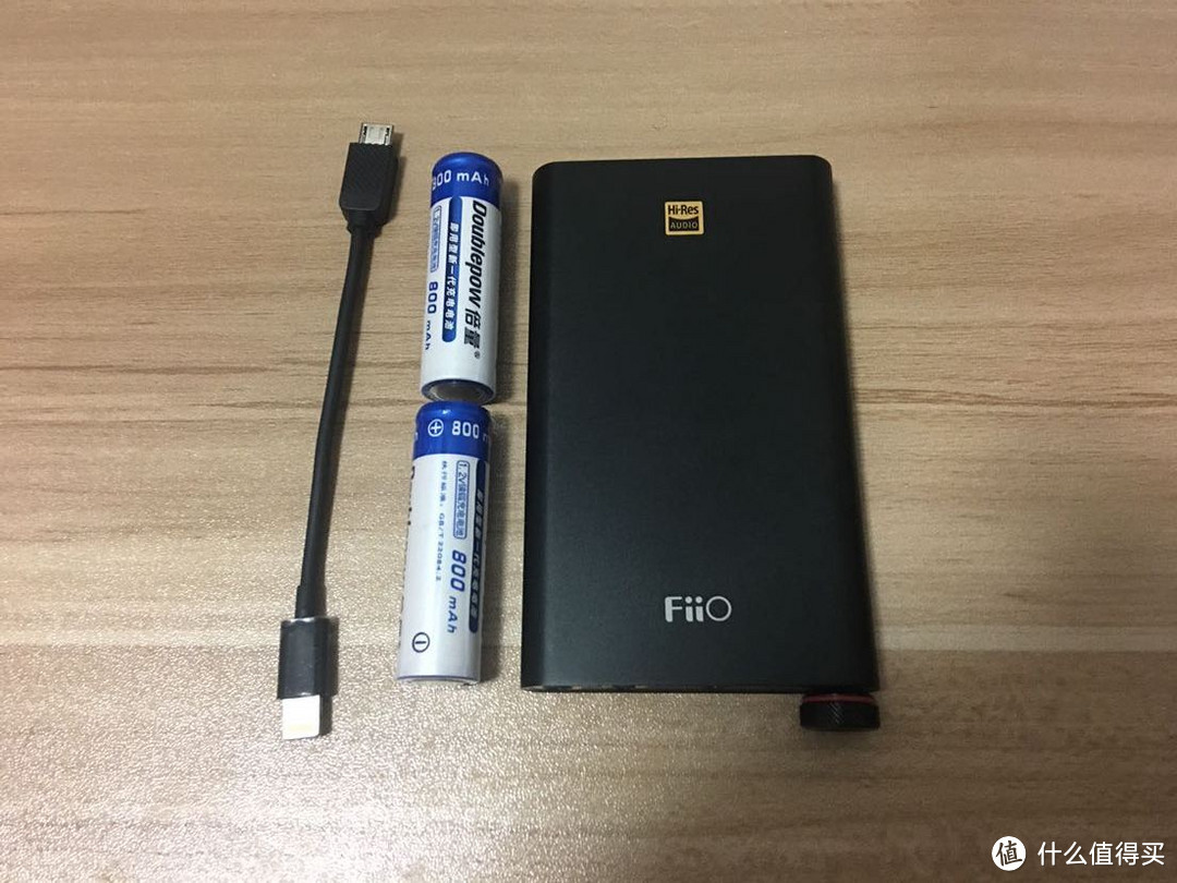 低端掀翻自家旗舰？试玩Fiio 飞傲 Q1 MarkII 耳放解码