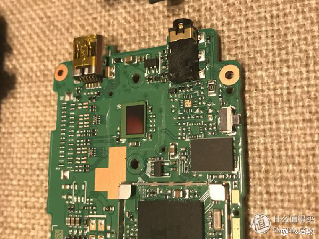拆解mio 宇达电通  772 行车记录仪 凭什么卖可靠性？