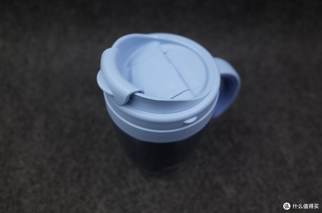 #晒单大赛#冬日里的一丝温暖—Thermos 膳魔师 JCV-270 BL 保温杯 开箱