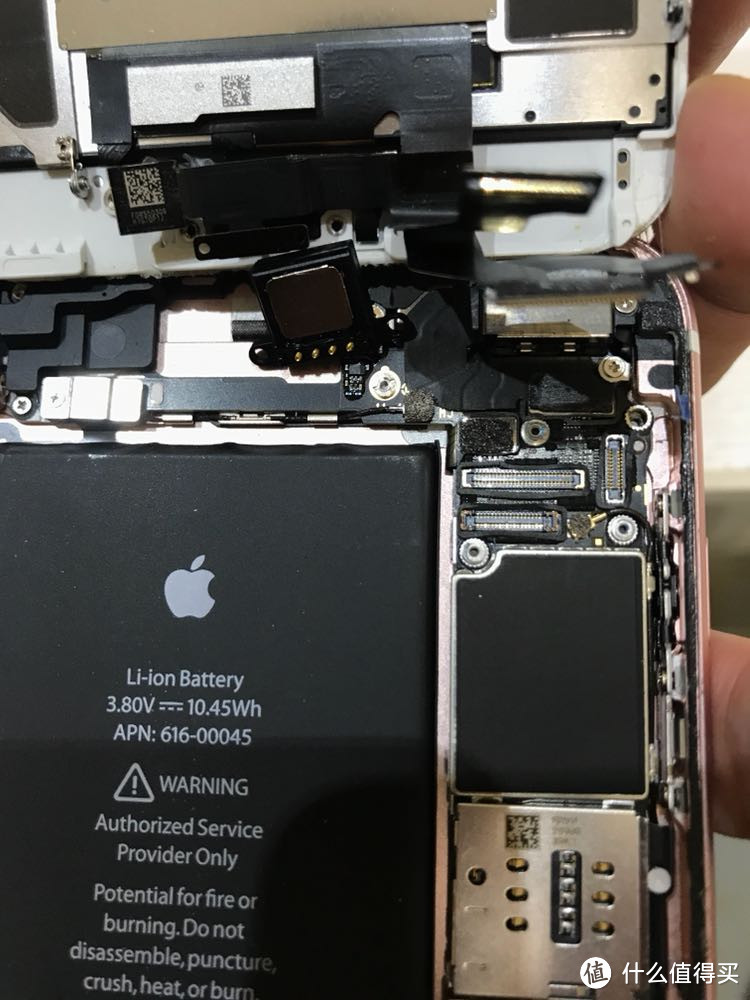 还在困扰屏碎了不会修，老司机iPhone6sp换屏实战
