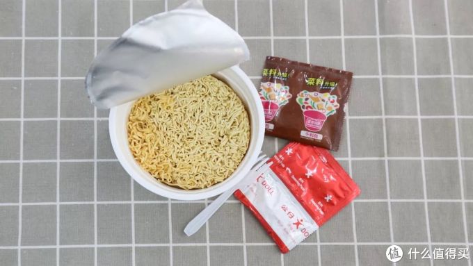 540桶方便面试吃评测 | 什么泡面好吃_什么值得