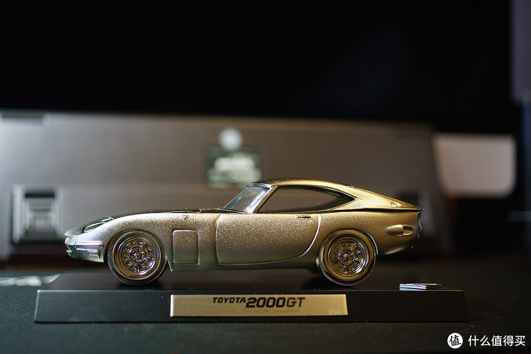 来自丰田产业博物馆的纪念——TOYOTA 2000GT 限量版车模图赏