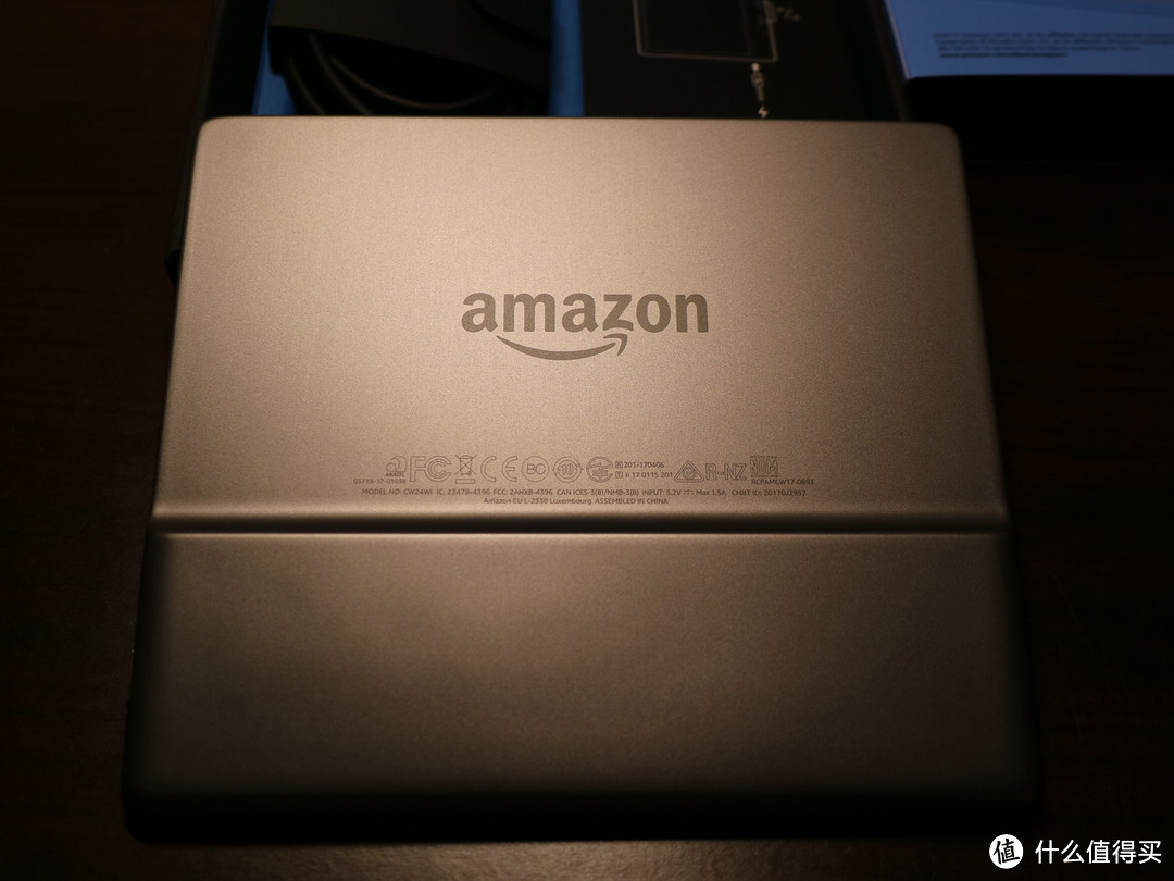 年底购物季入手AMAZON 亚马逊 Kindle Oasis，附与Kindle Paperwhite3简单对比