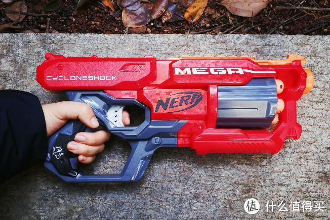 #晒单大赛#粗、硬、射程远、更带劲！Hasbro 孩之宝 热火 NERF 飓风发射器