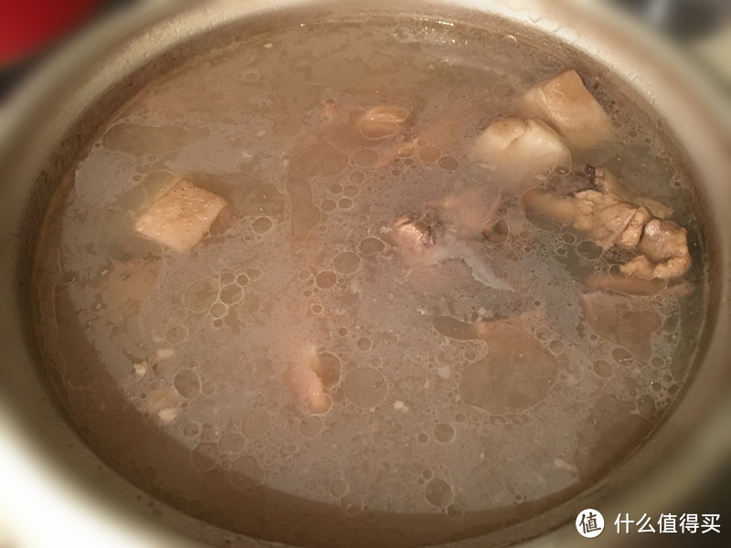 #热征#煲汤#用电饭煲也能做的家乡好味道 — 排骨藕汤做法分享