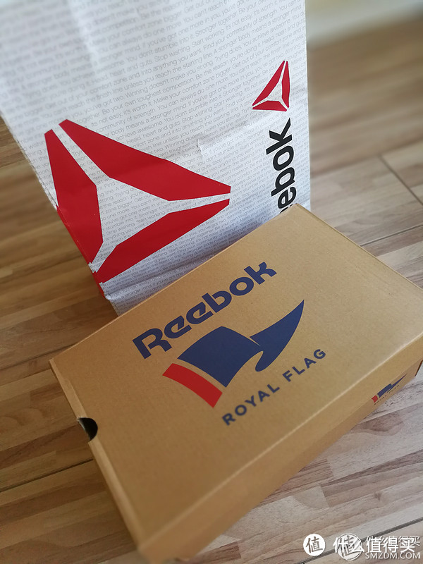 入手 Reebok 锐步 陈伟霆 同款白鞋 晒单