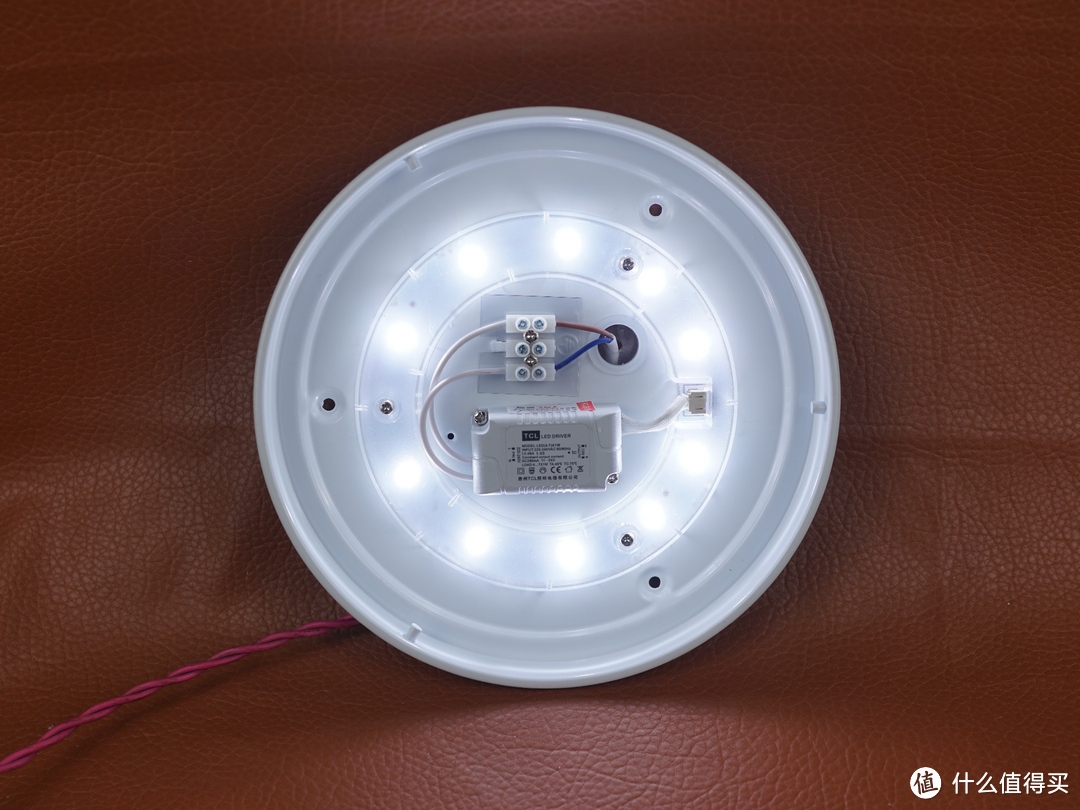 晒单大赛#极简主义顶灯—tcl吸顶套灯简测