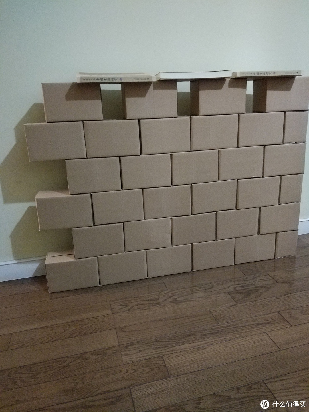 六个夜晚，打造一段纸盒长城