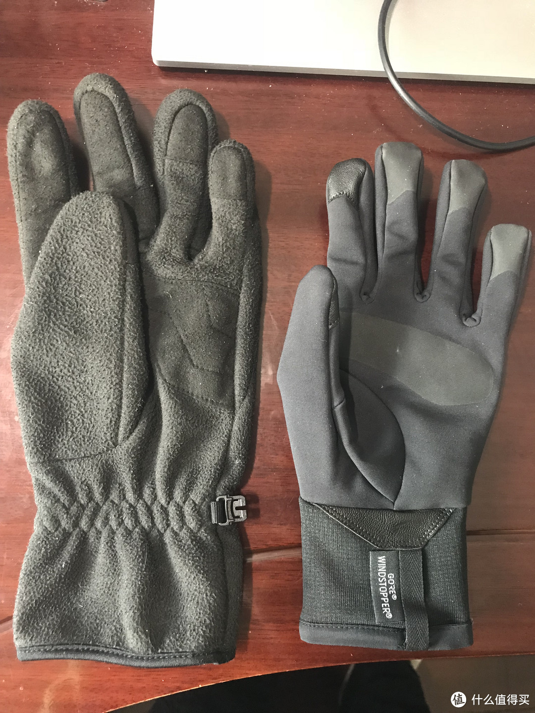 Arcteryx 始祖鸟 Venta Glove 触屏手套&Castlegar Toque 羊毛混纺帽  开箱