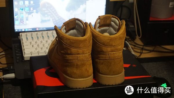 #晒单大赛#入手了一双耐克的大黄靴 AIR JORDAN 1 RETRO HIGH OG WHEAT