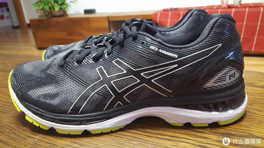 #原创新人# 日亚入手ASICS 亚瑟士 GEL-NIMBUS 19 开箱照 + 与K24对比细节图