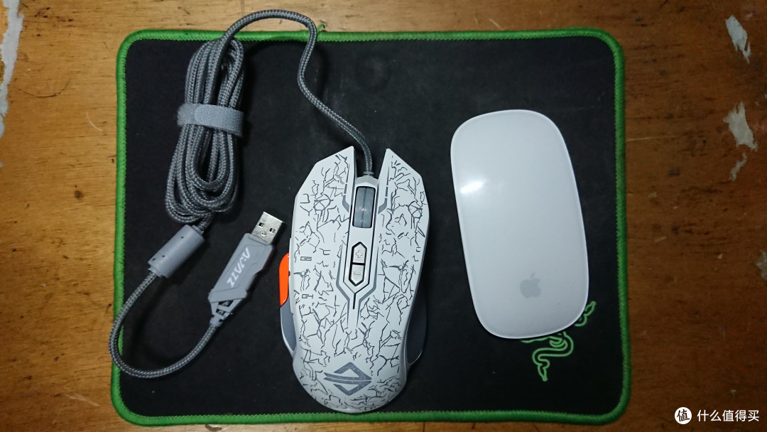 与MagicMouse的对比 与MagicMouse的对比