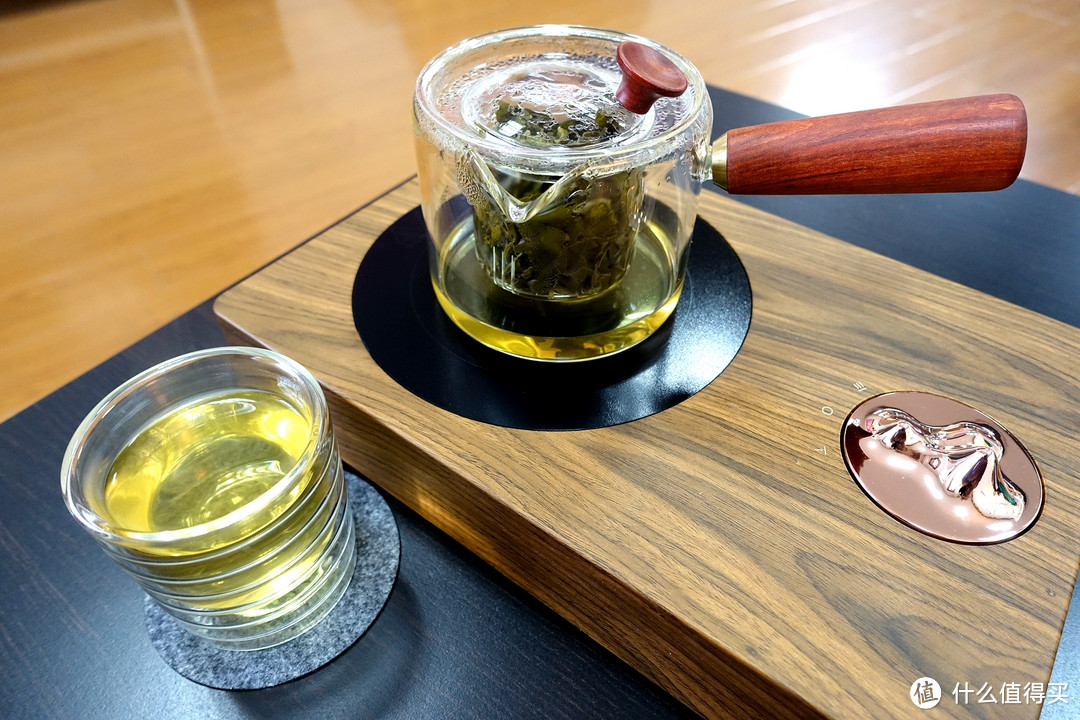 #晒单大赛#高颜值煮茶组合：三界 观山 电陶炉 + 新羽 木璃 手工侧把壶