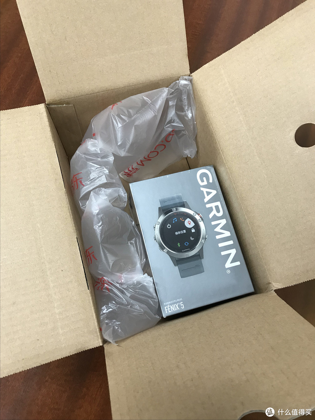 一定是买了一块假的智能手表！专业智能手表购买记（Garmin Fenix5）