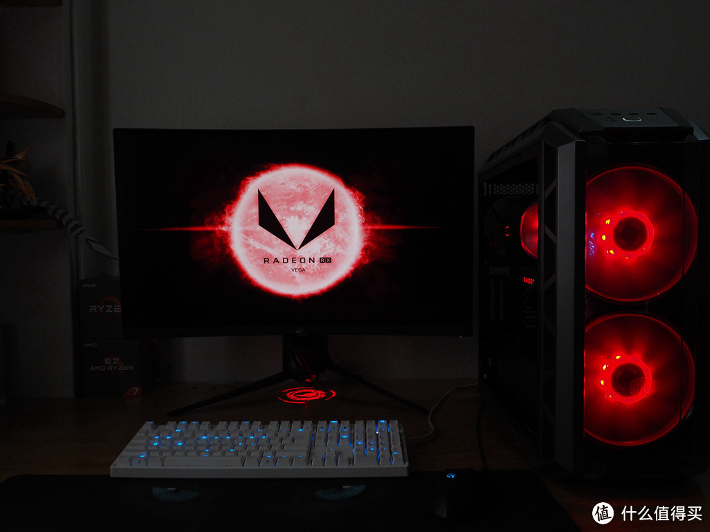 #晒单大赛# 遇过最有颜值的显卡，不仅仅是为了信仰—Sapphire 蓝宝石 RX Vega 8G LIMITED EDITION版 显卡 开箱