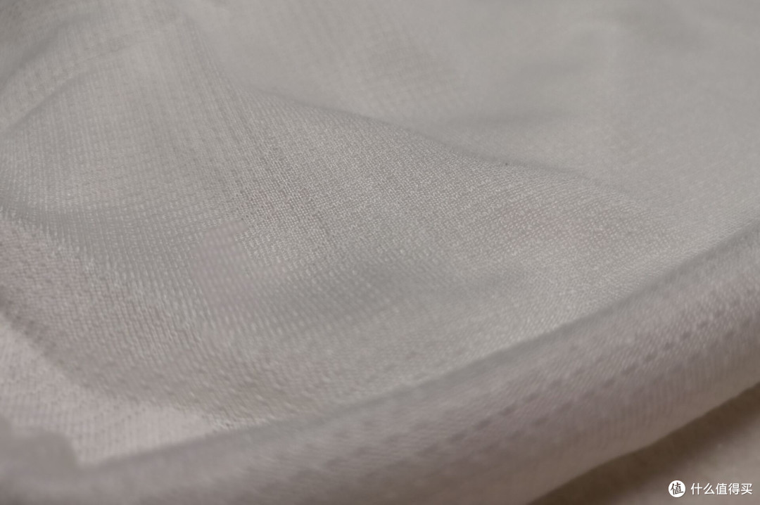 天然乳胶枕出好睡眠!淘宝心选 三重曲线波浪型天然乳胶枕 开箱简评