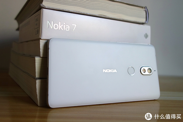 诺记与蔡司的情怀加持下的Nokia 7,到底怎么样