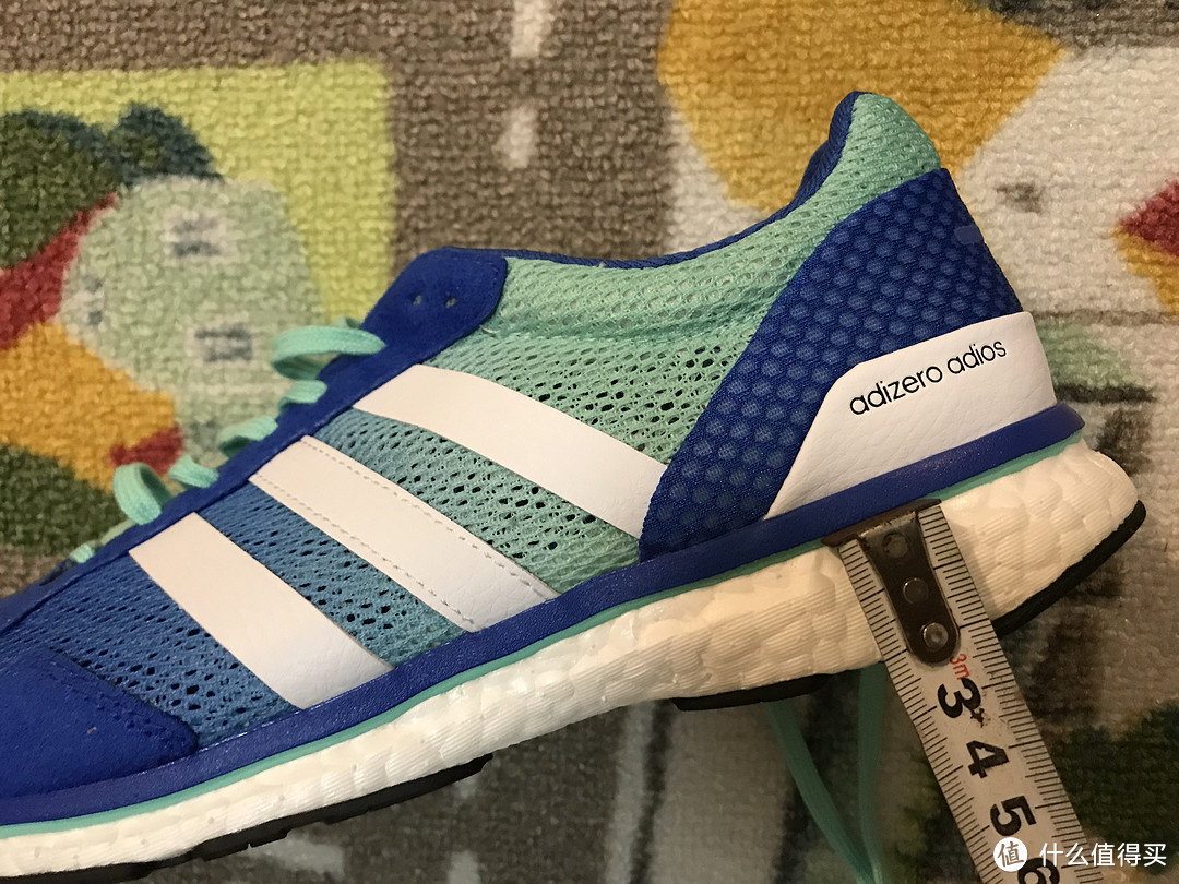 又轻又骚！Adidas Adios 3 跑步鞋