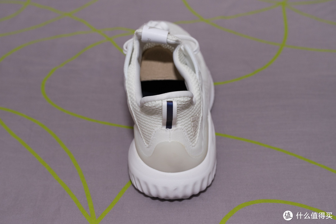 #原创新人#adidas 阿迪达斯  alphabounce em m男子跑鞋入手 开箱