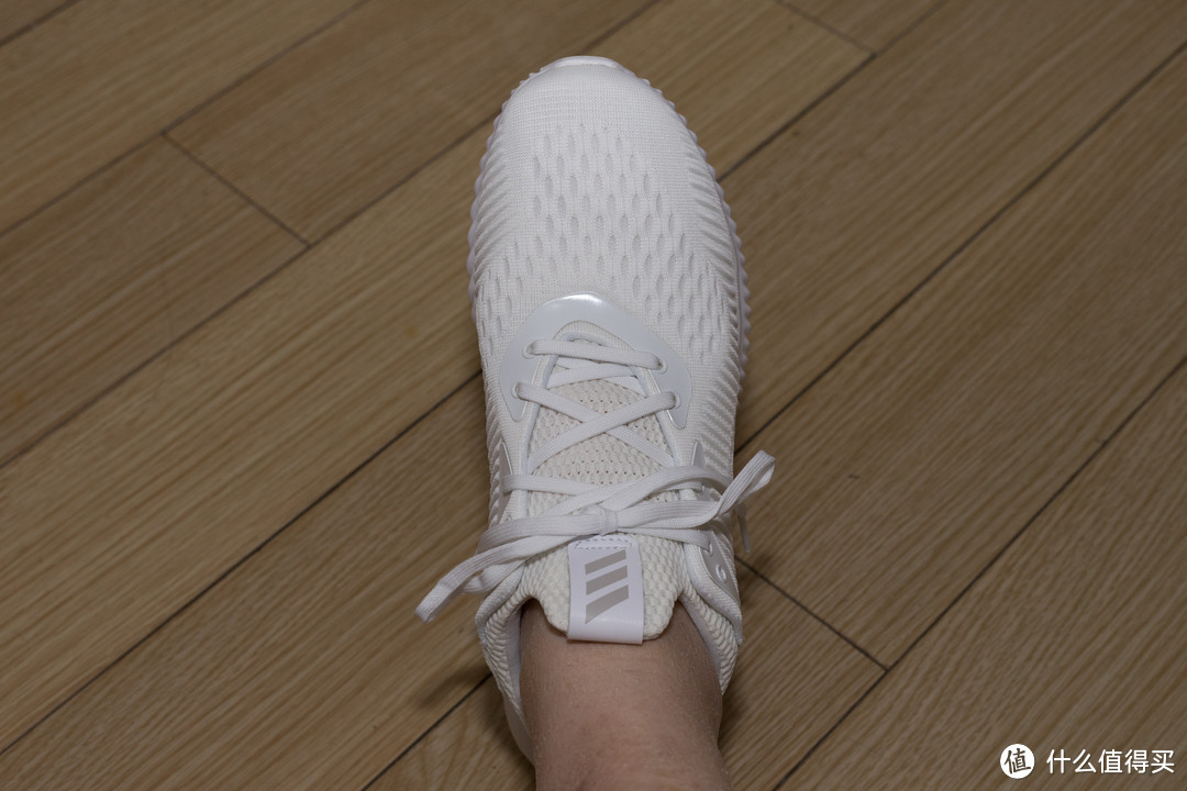 #原创新人#adidas 阿迪达斯  alphabounce em m男子跑鞋入手 开箱