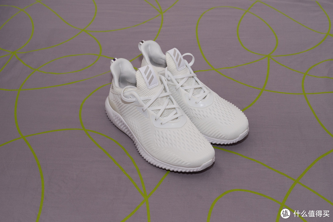 #原创新人#adidas 阿迪达斯  alphabounce em m男子跑鞋入手 开箱