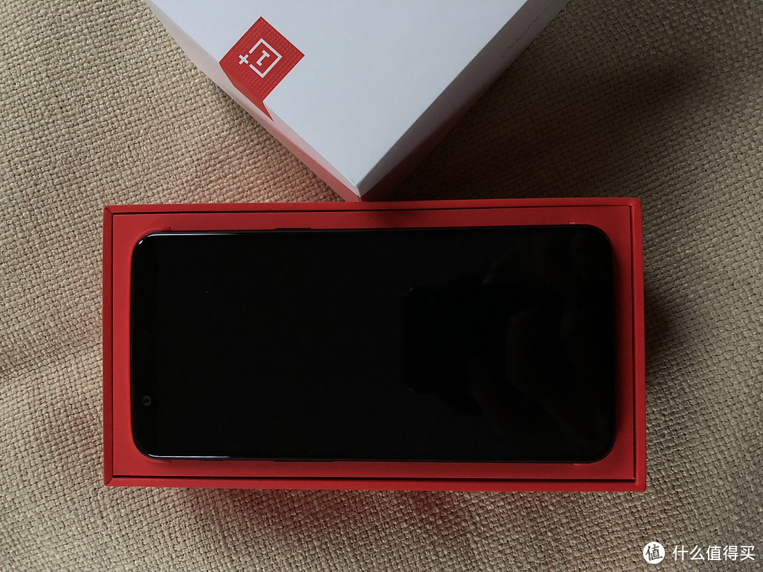 互联网手机新人试水OnePlus 一加5T 手机