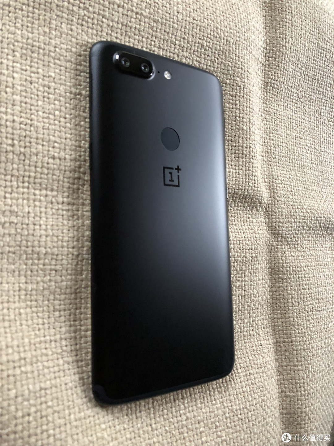 互联网手机新人试水OnePlus 一加5T 手机