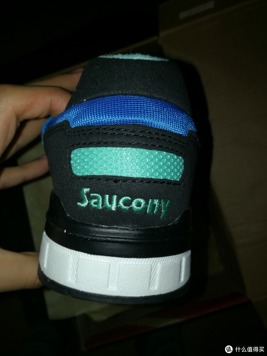 #原创新人# 运动鞋中的“劳斯莱斯”： Saucony 圣康尼  shadow 5000 跑鞋 开箱
