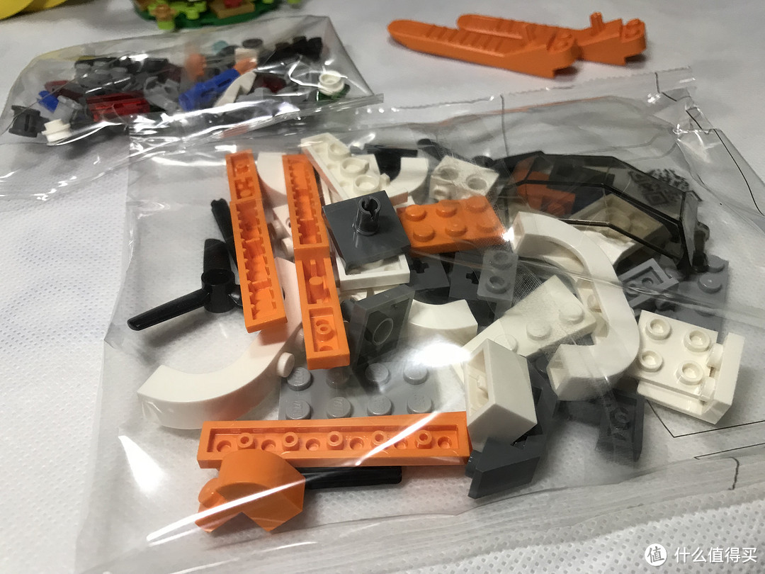 LEGO 乐高 31071 三合一 创意百变系列 双旋翼无人机 开箱