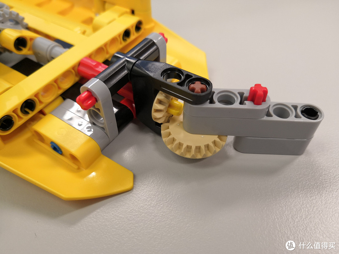 简单而精美—LEGO 乐高 42074 竞赛帆船 开箱