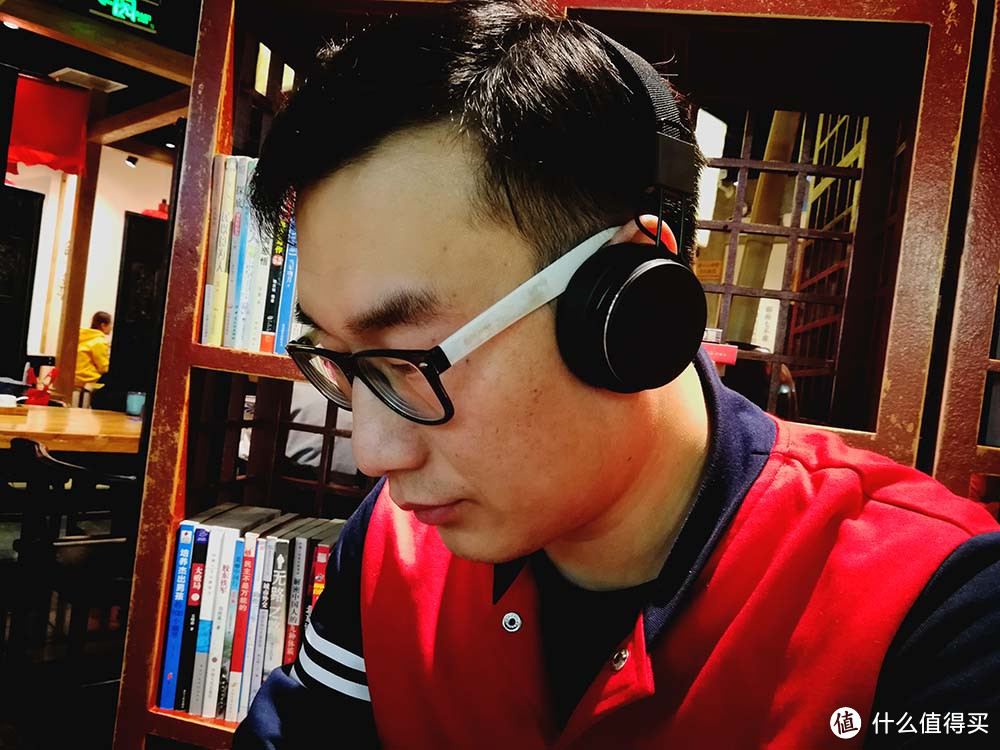 享受无“线”乐趣—首次真人兽测评Urbanears Plantta 2 头戴式耳机