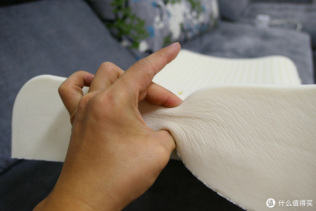 兼顾舒适性和性价比，好评产品——淘宝心选乳胶枕