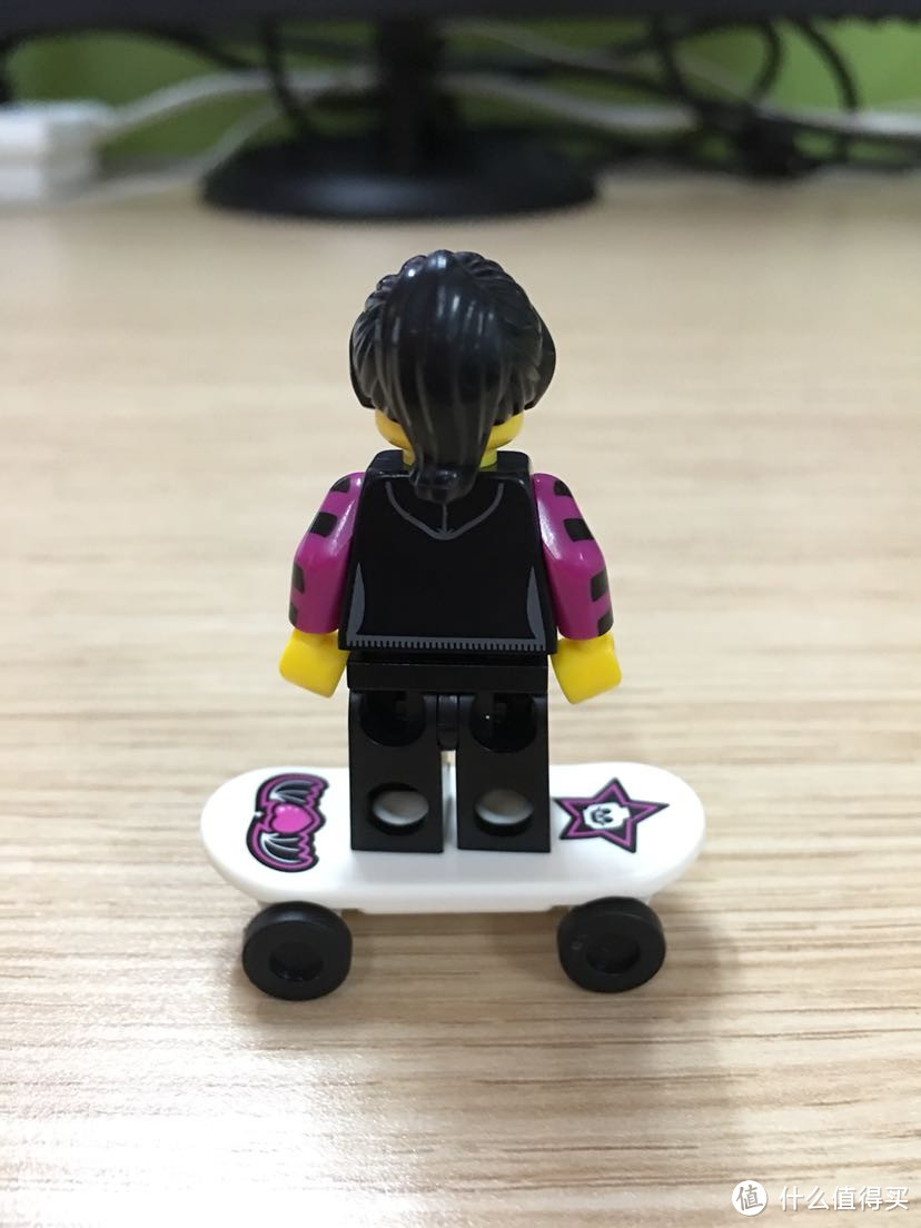 入坑5年，今天才发现你的美—LEGO人仔抽抽乐开箱