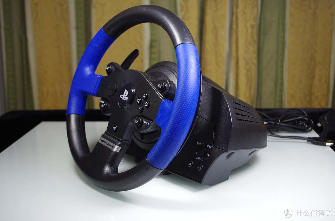 立体盲的我，在虚拟世界里把握方向盘驰骋赛道：THRUSTMASTER 图马思特 T150 力反馈方向盘