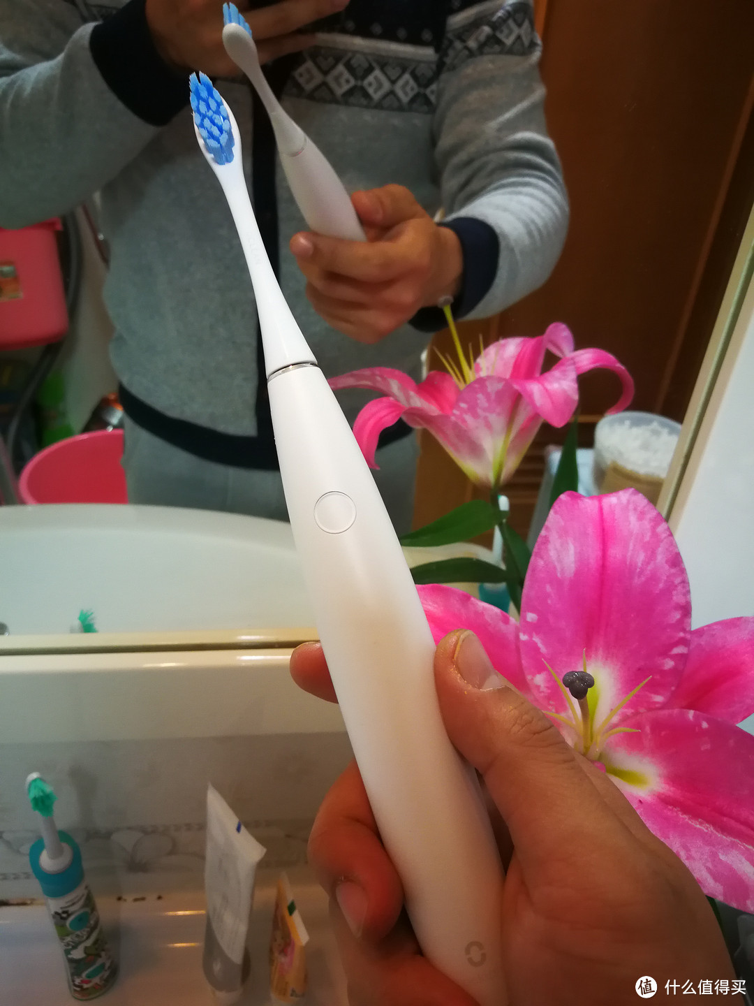 声波电动牙刷进入智能时代——Oclean SE青春版电动牙刷轻测