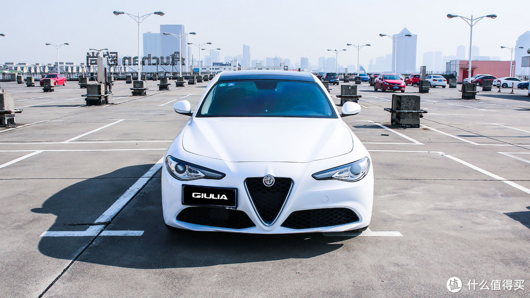 评车场No.36:你确定要为意式情怀买单？—Alfa Romeo 阿尔法·罗密欧 Giulia