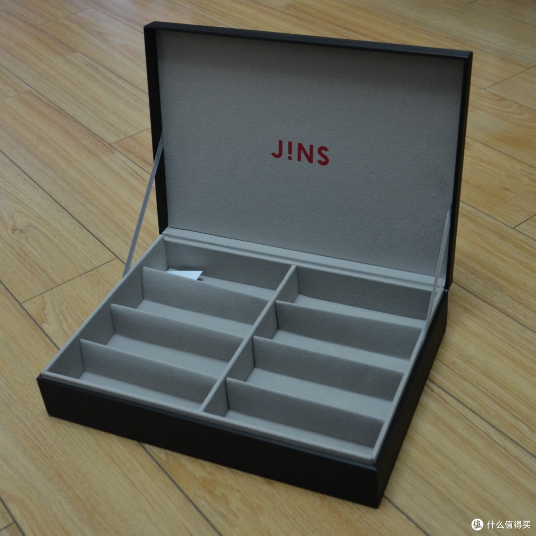 收纳我那些无处安放的镜镜:jins 晴姿 多格眼镜收纳盒 开箱