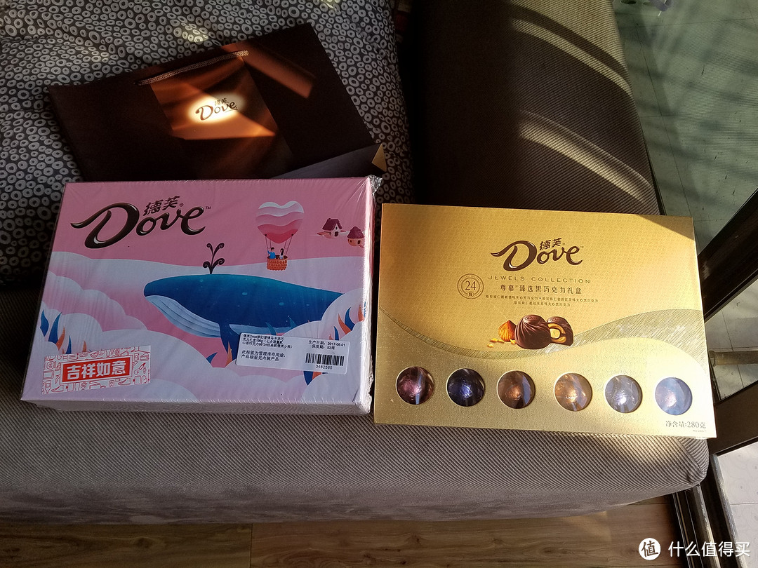 送礼佳品——德芙（Dove）巧克力马卡龙+尊慕礼盒组合装 轻体验